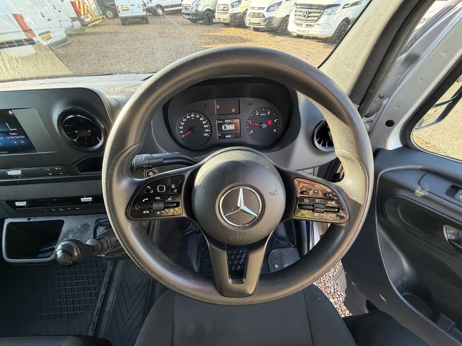 Used Mercedes-Benz Sprinter 2019 for sale - 76758992: Photo 11