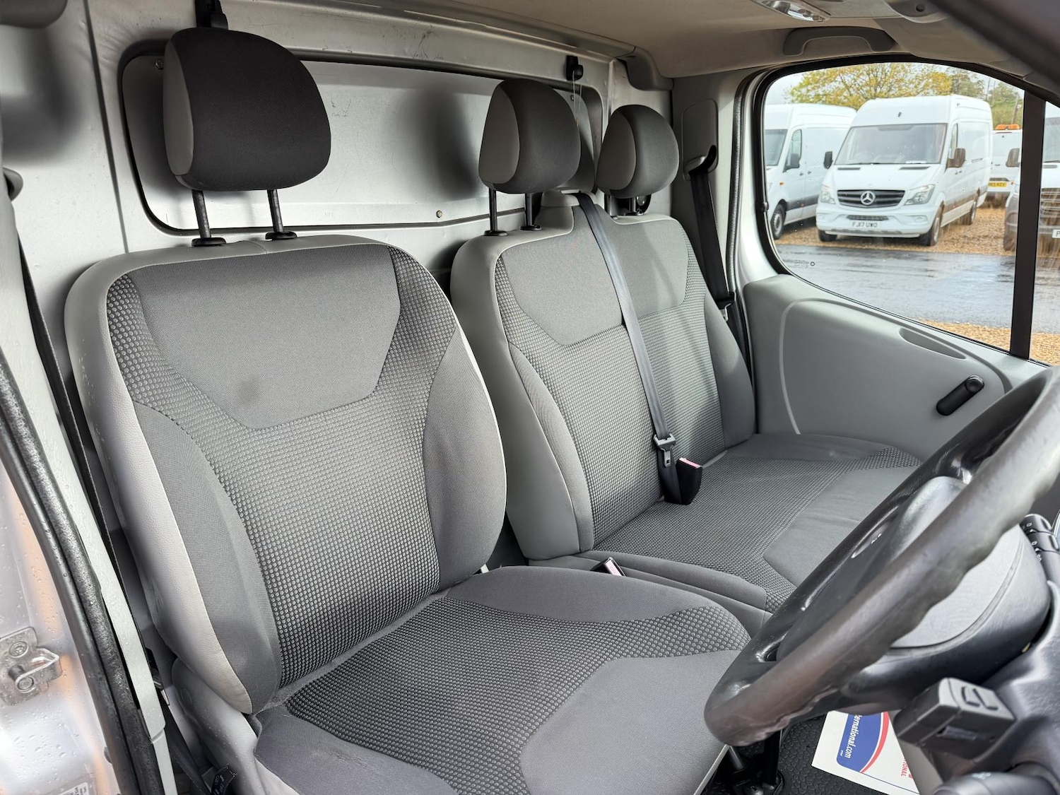 Used Vauxhall Vivaro 2010 for sale - 76336035: Photo 16