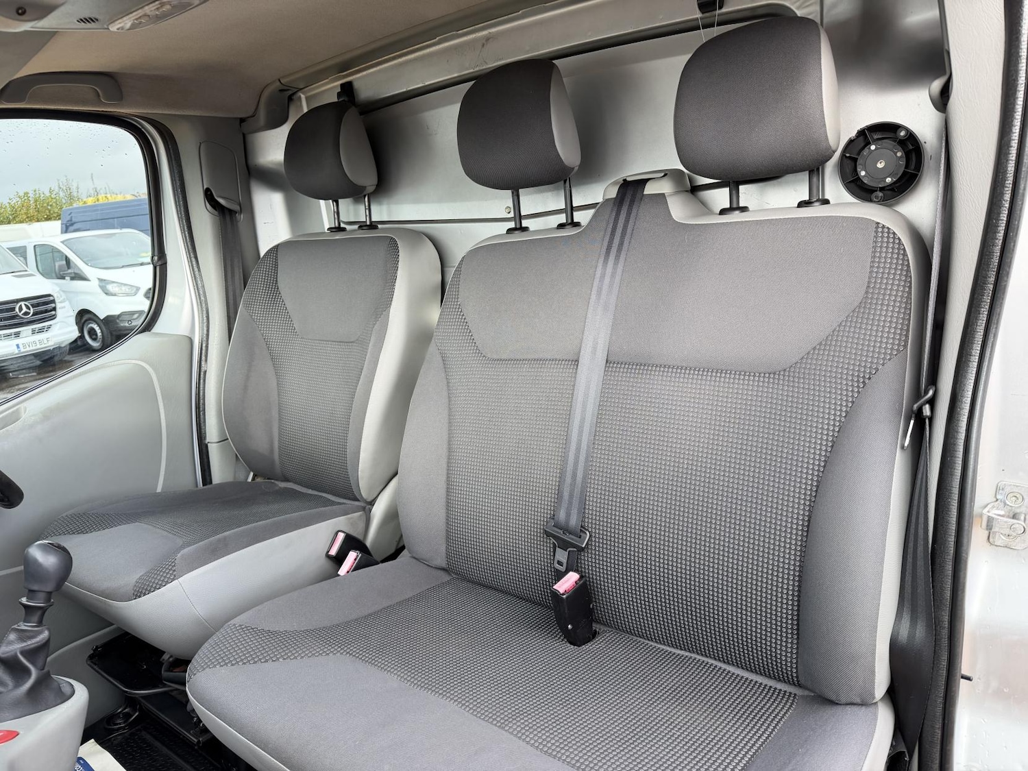 Used Vauxhall Vivaro 2010 for sale - 76336035: Photo 19