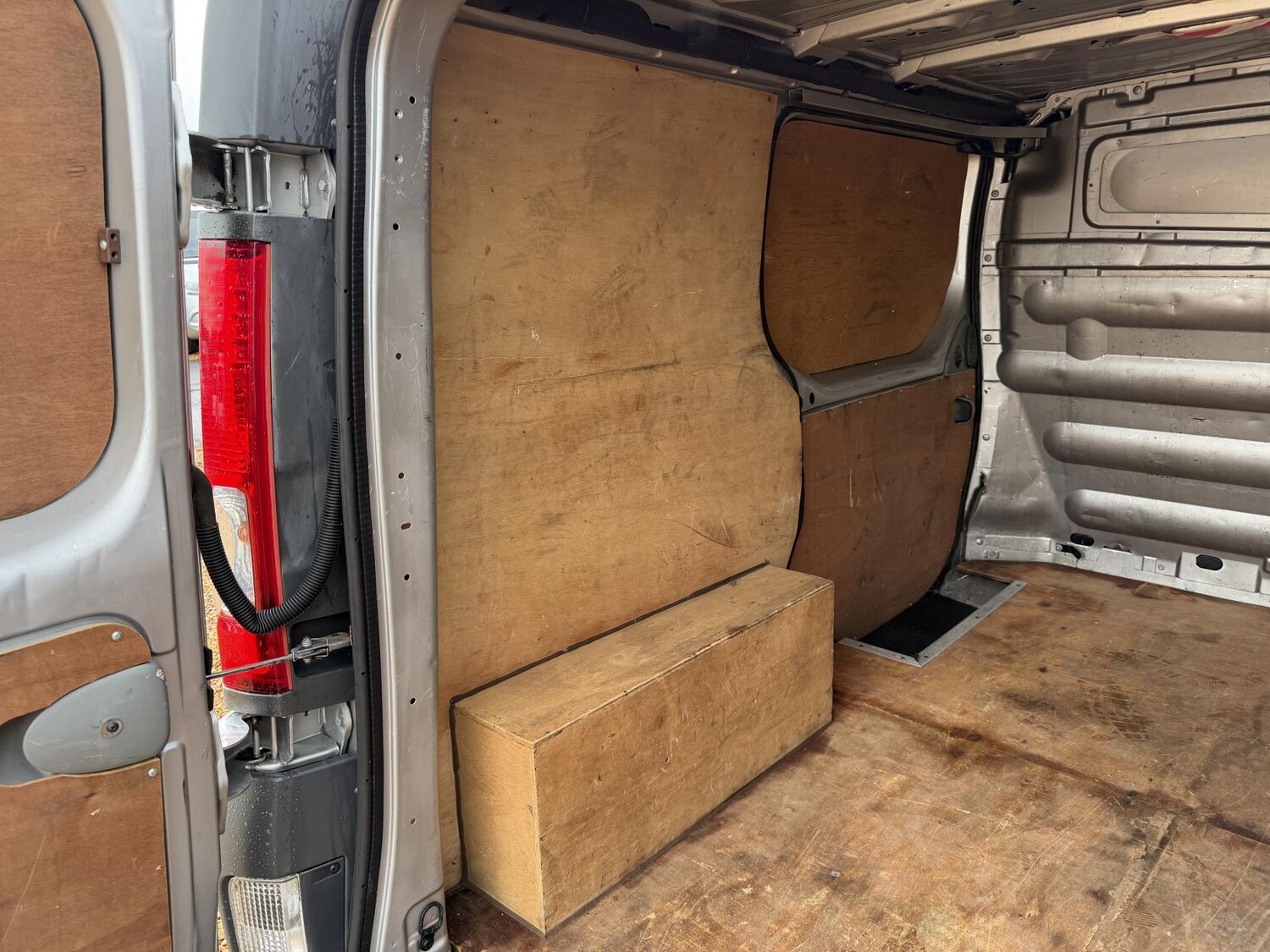 Used Vauxhall Vivaro 2010 for sale - 76336035: Photo 32