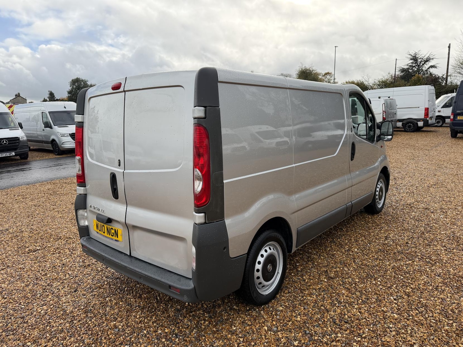 Used Vauxhall Vivaro 2010 for sale - 76336035: Photo 9