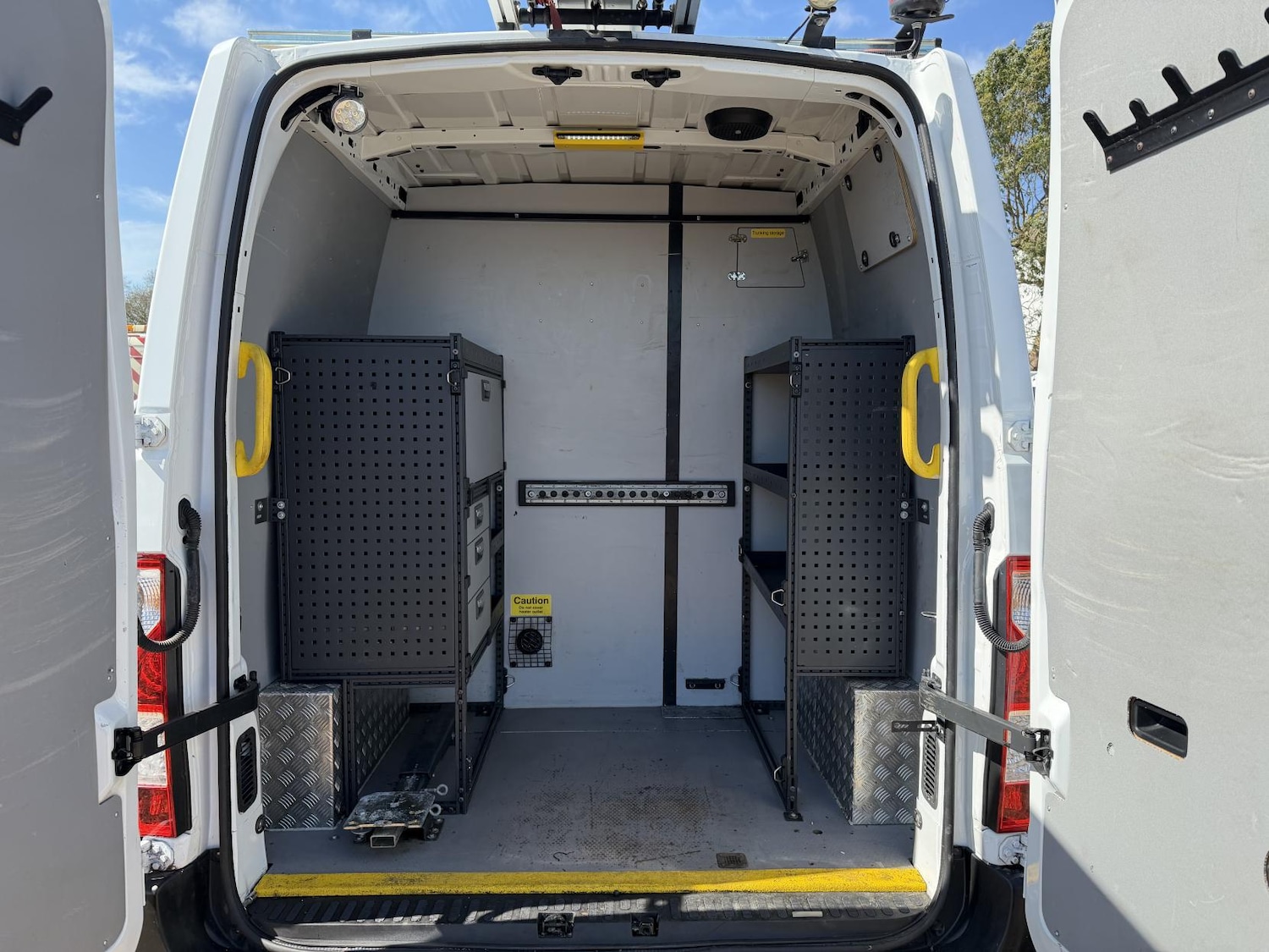 Used Vauxhall Movano 2018 for sale - 78156431: Photo 3