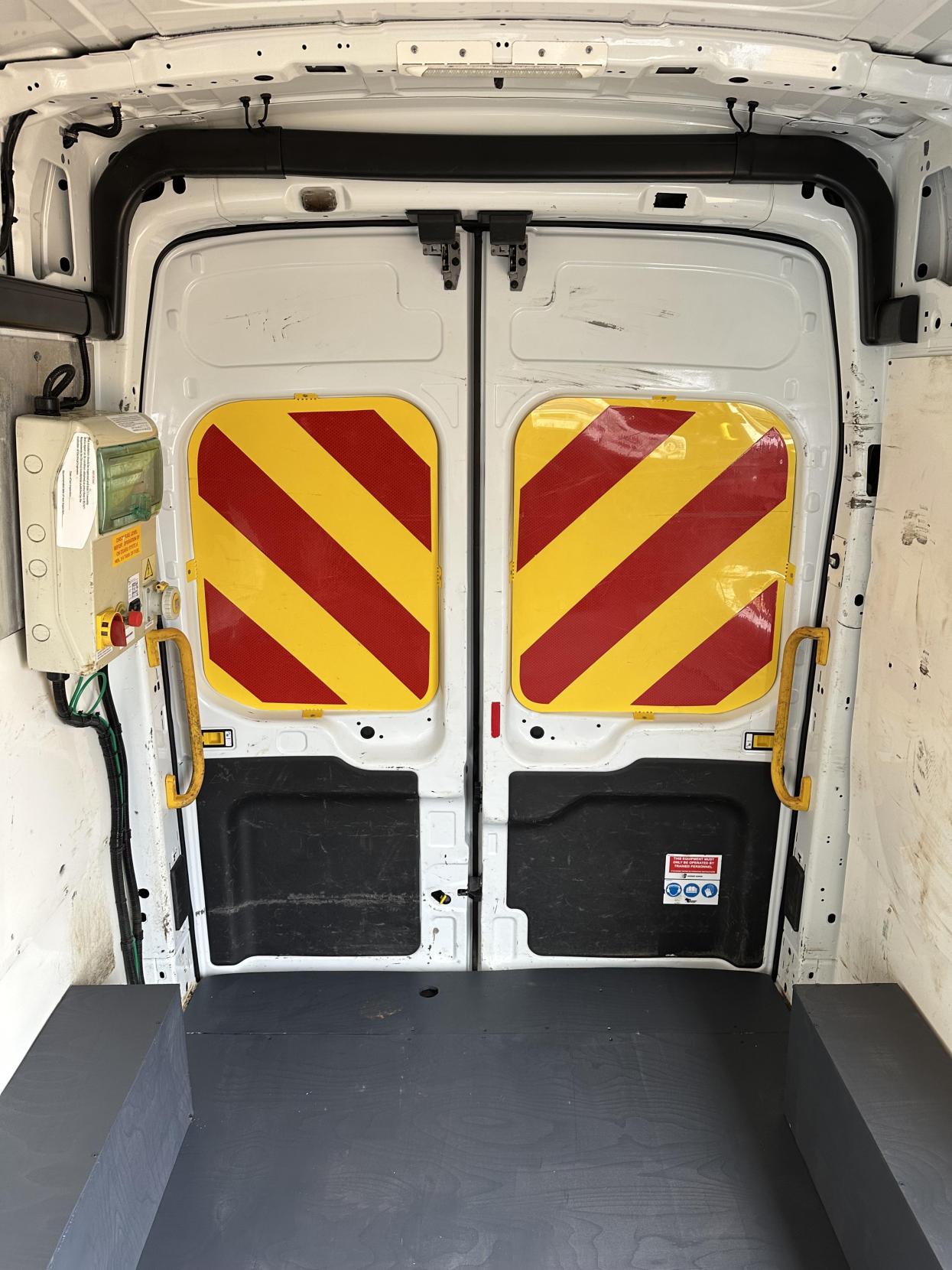 Used Ford Transit 2018 for sale - 75989729: Photo 32