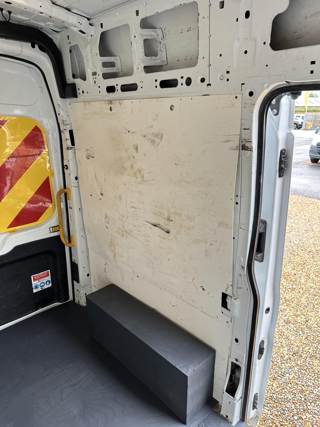 Used Ford Transit 2018 for sale - 75989729: Photo 33