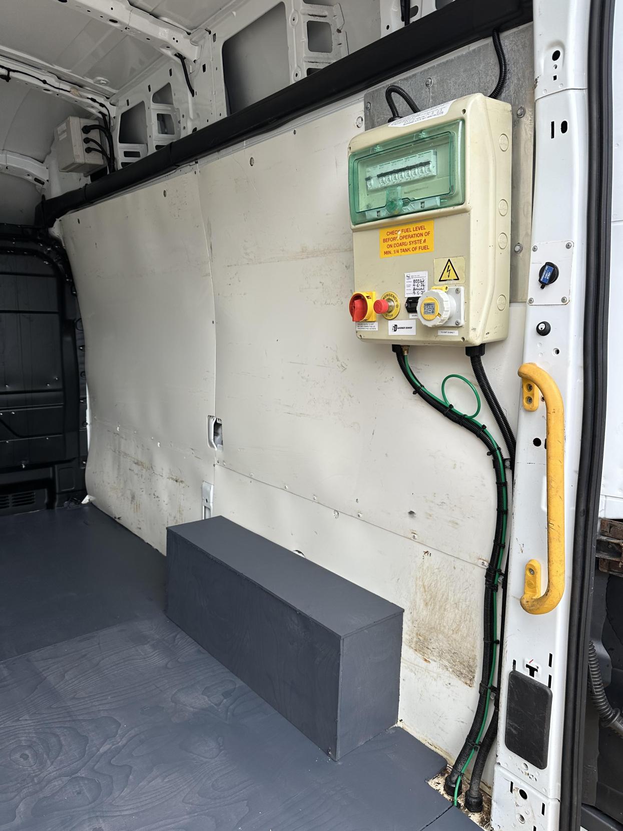 Used Ford Transit 2018 for sale - 75989729: Photo 41