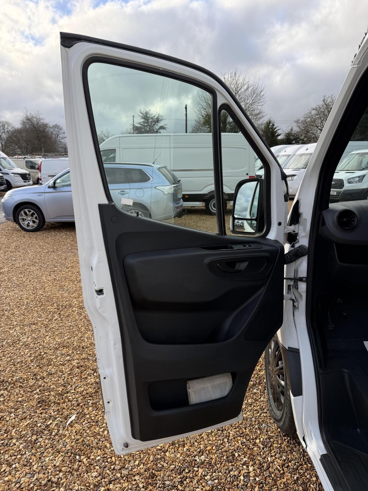 Used Mercedes-Benz Sprinter 2019 for sale - 76911535: Photo 11