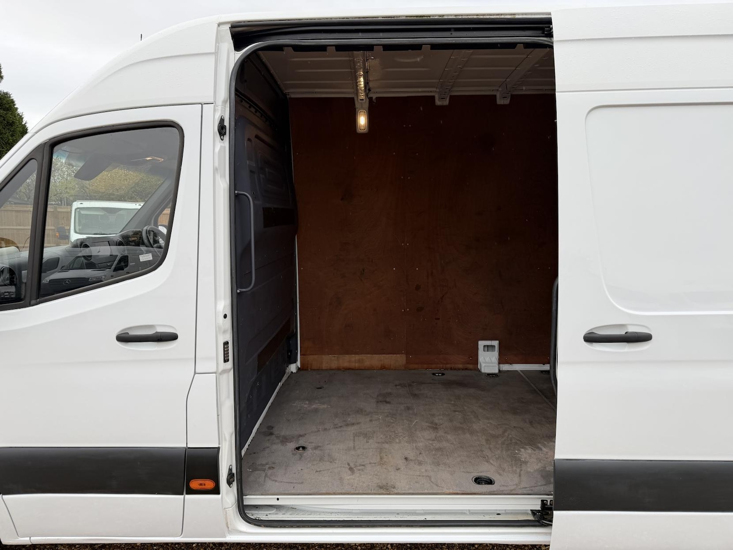 Used Mercedes-Benz Sprinter 2019 for sale - 76782136: Photo 28