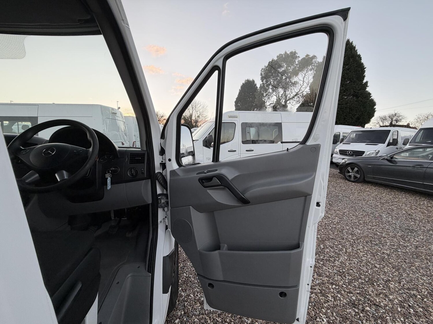 Used Mercedes-Benz Sprinter 2017 for sale - 77048036: Photo 18