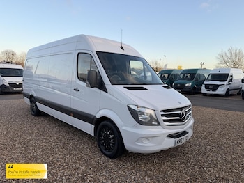Used Mercedes-Benz Sprinter 2017 for sale - 77048036: Photo