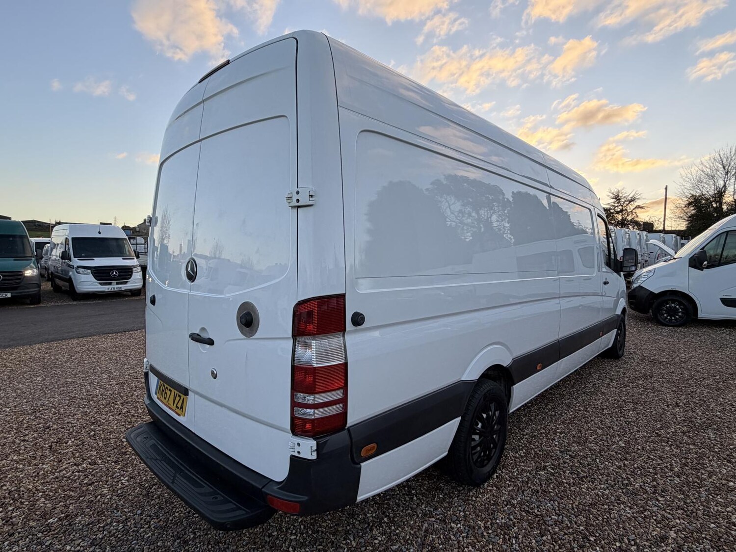 Used Mercedes-Benz Sprinter 2017 for sale - 77048036: Photo 8