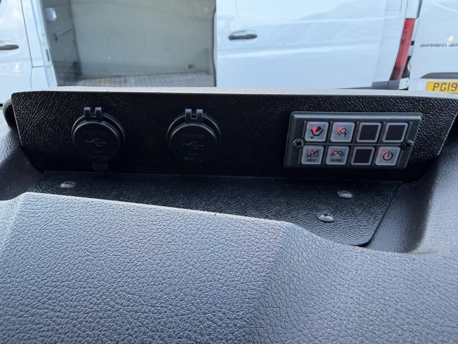 Used Ford Transit Custom 2017 for sale - 77896102: Photo 28