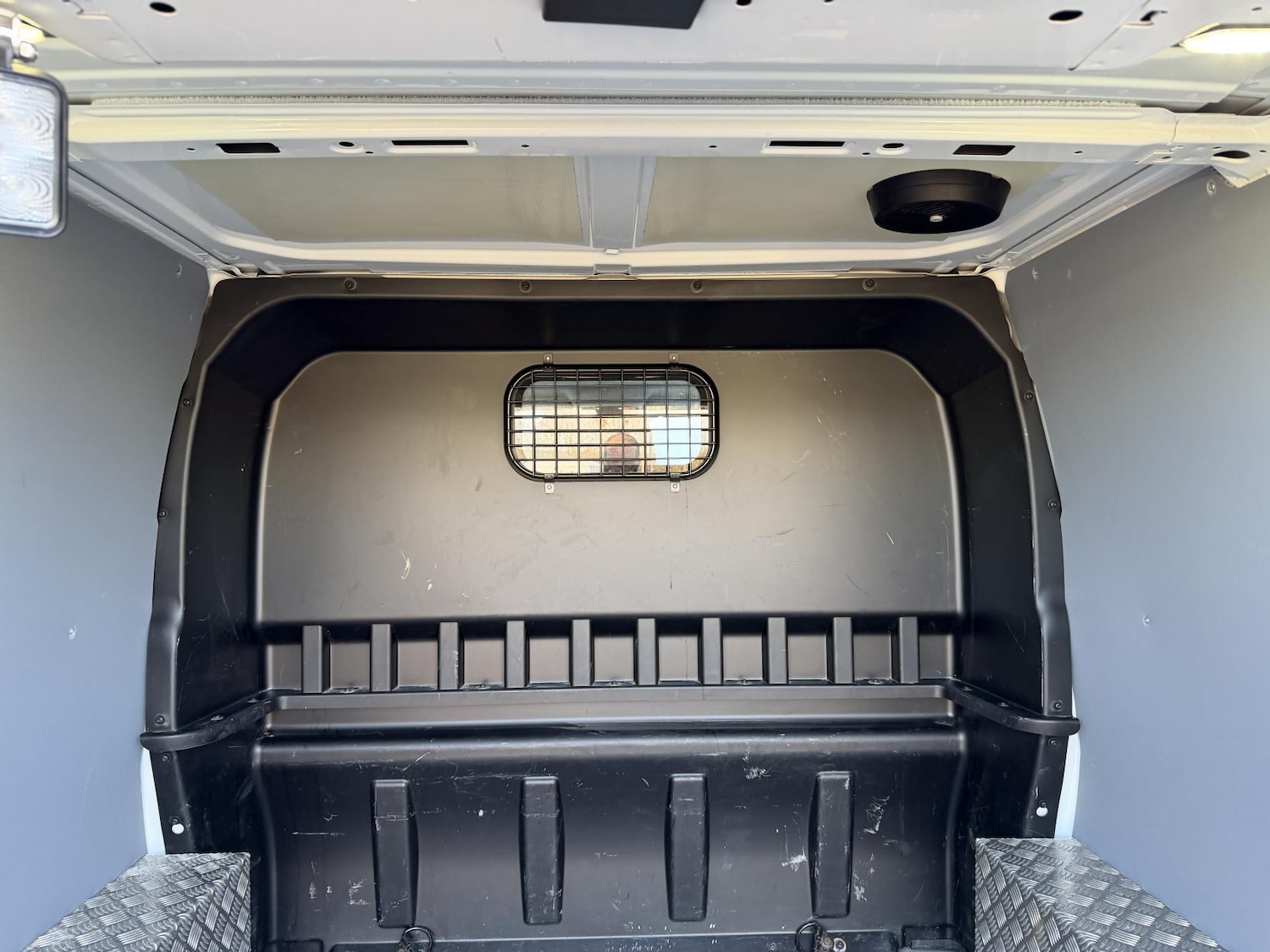 Used Ford Transit Custom 2017 for sale - 77896102: Photo 48