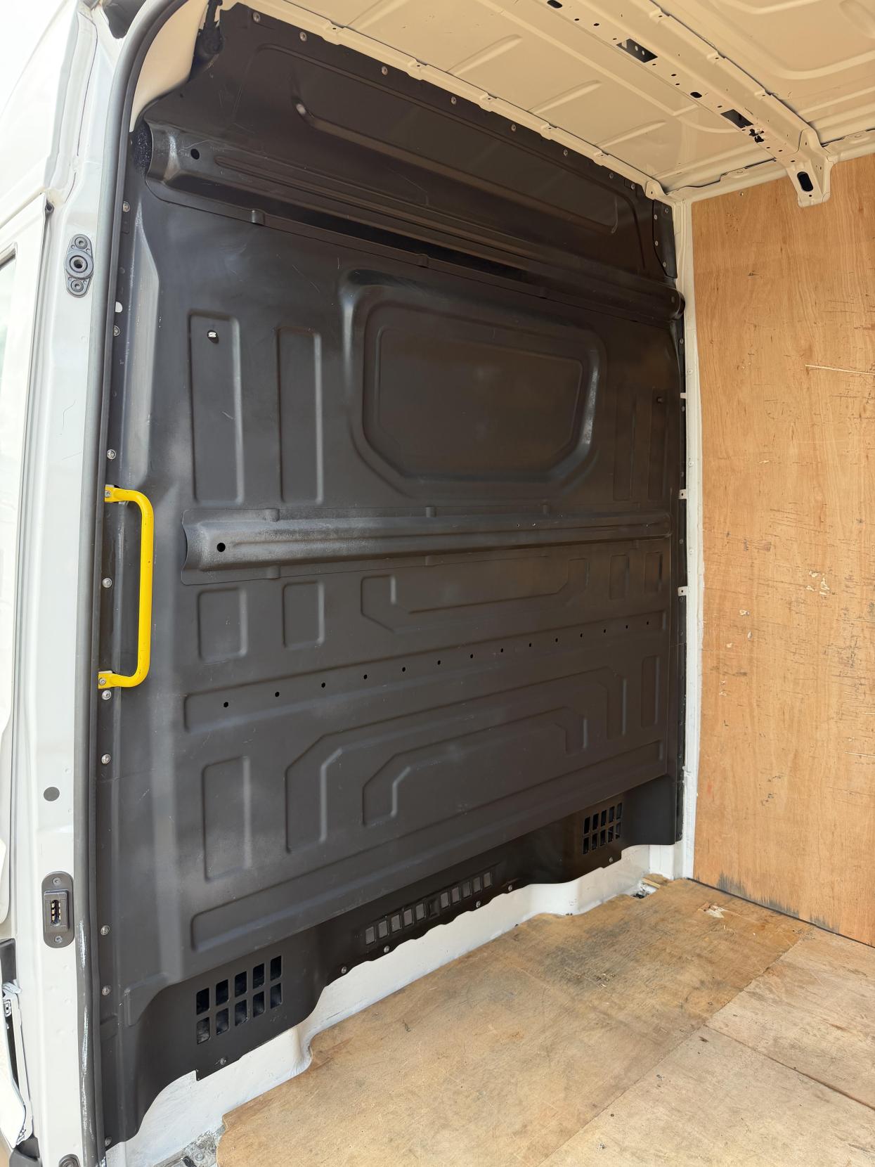 Used Volkswagen Crafter 2022 for sale - 78042336: Photo 38