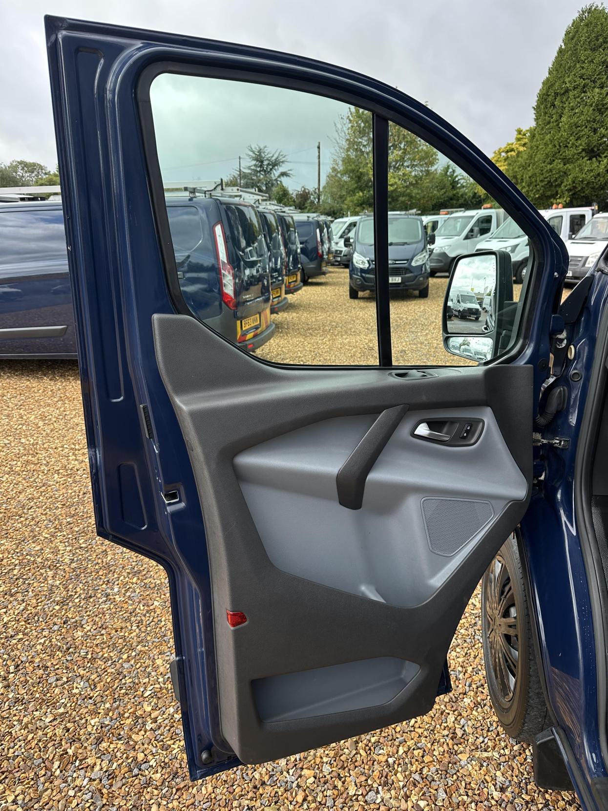 Used Ford Transit Custom 2013 for sale - 76024314: Photo 12