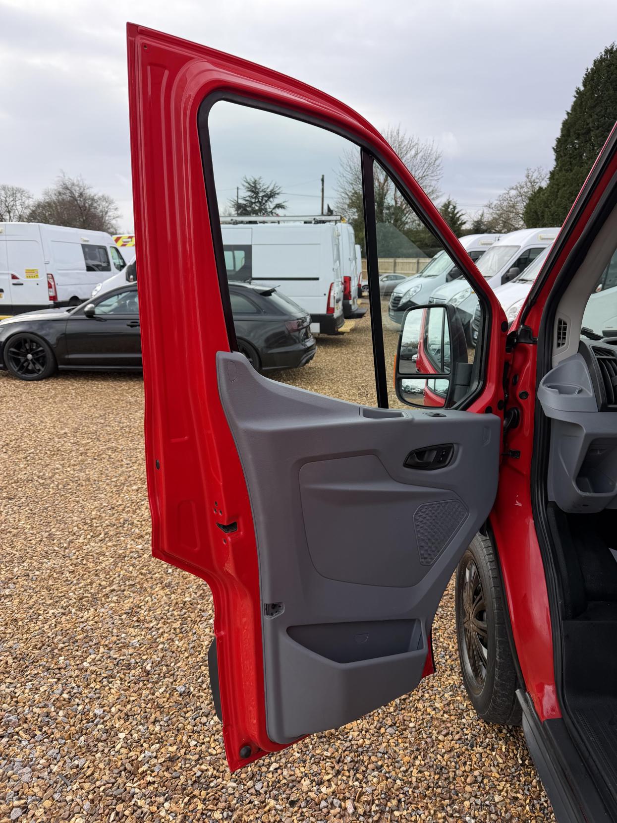 Used Ford Transit 2016 for sale - 77536398: Photo 16