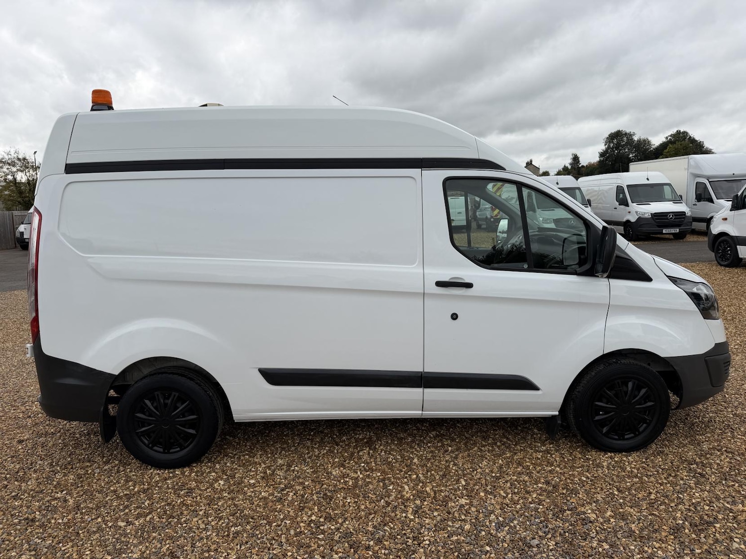 Used Ford Transit Custom 2015 for sale - 76306116: Photo 10