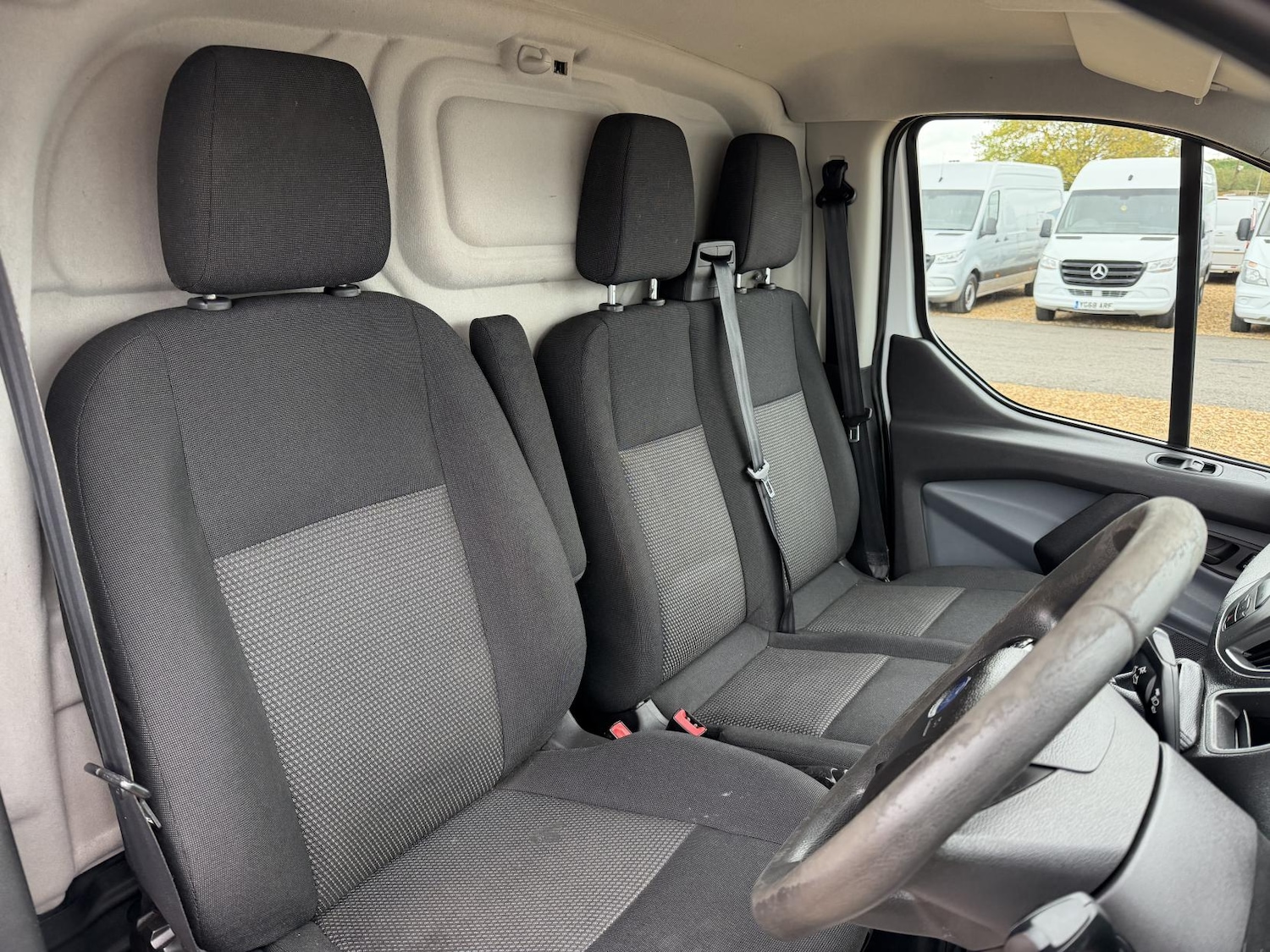 Used Ford Transit Custom 2015 for sale - 76306116: Photo 12