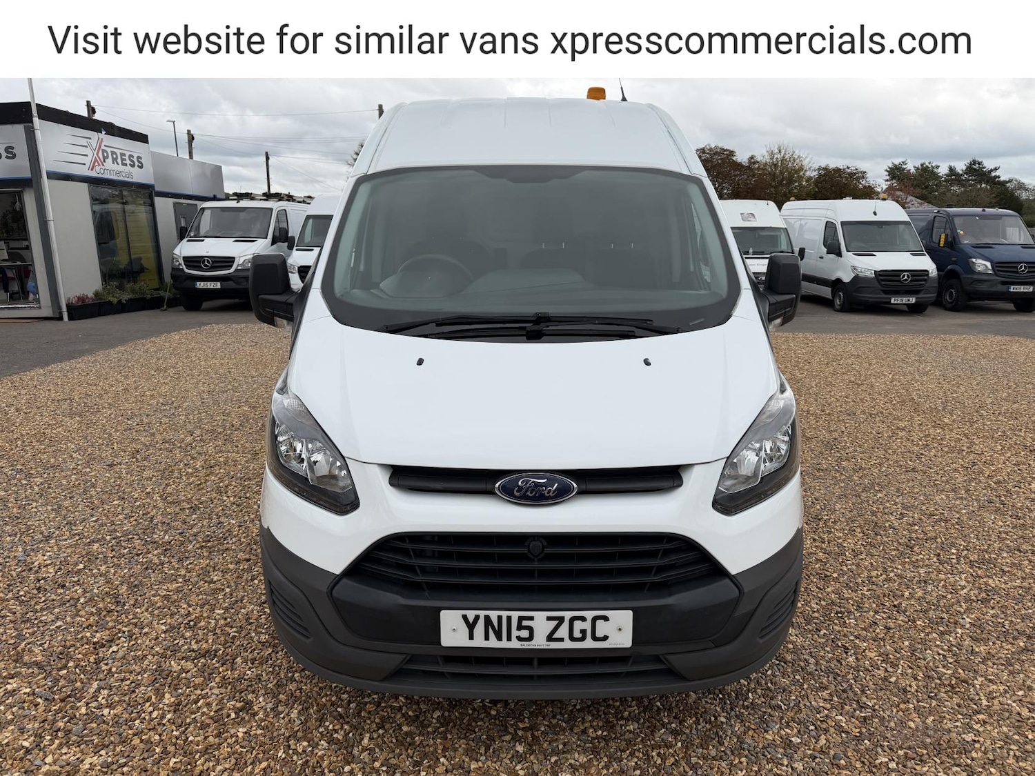 Used Ford Transit Custom 2015 for sale - 76306116: Photo 2