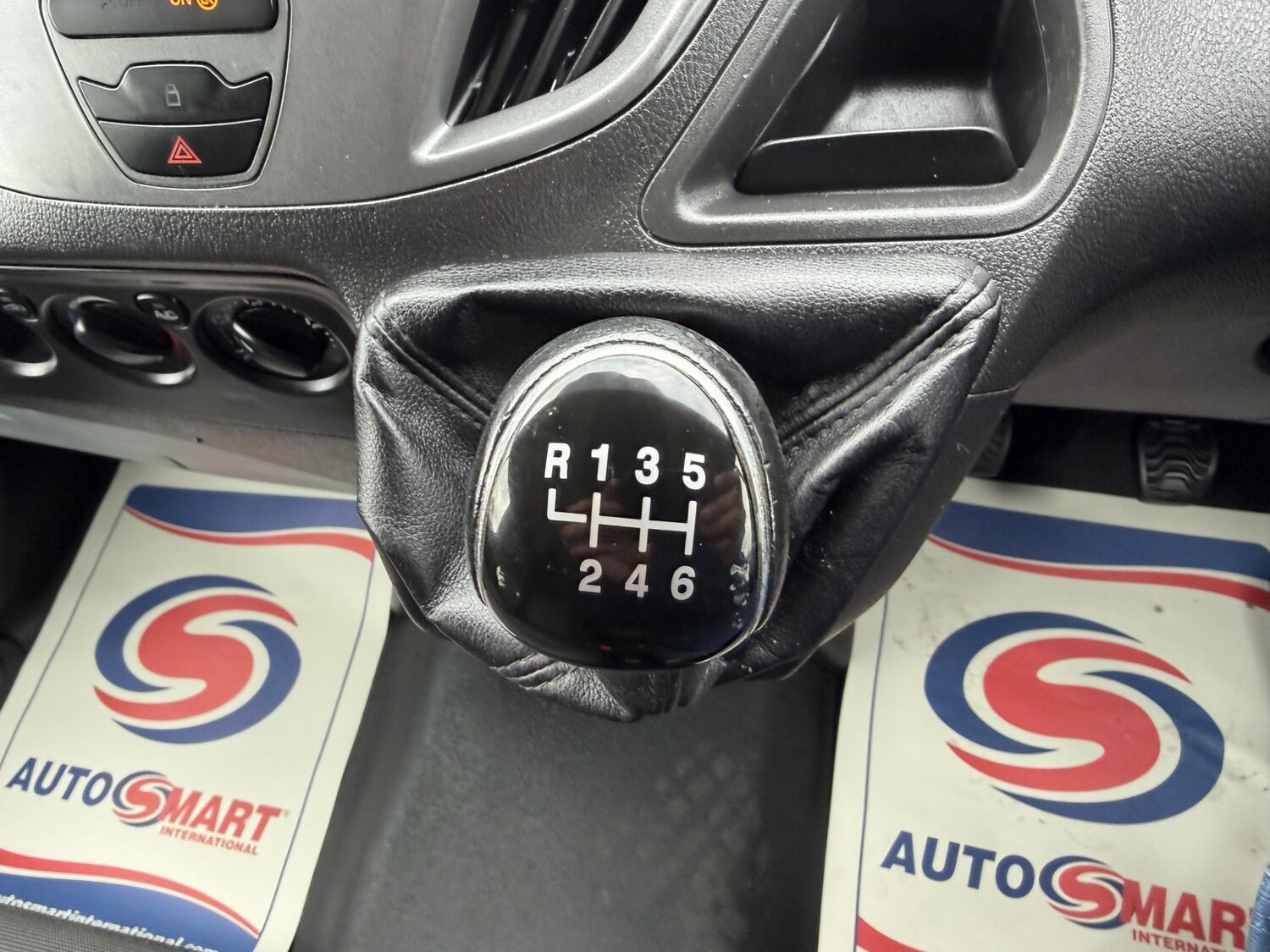 Used Ford Transit Custom 2015 for sale - 76306116: Photo 23