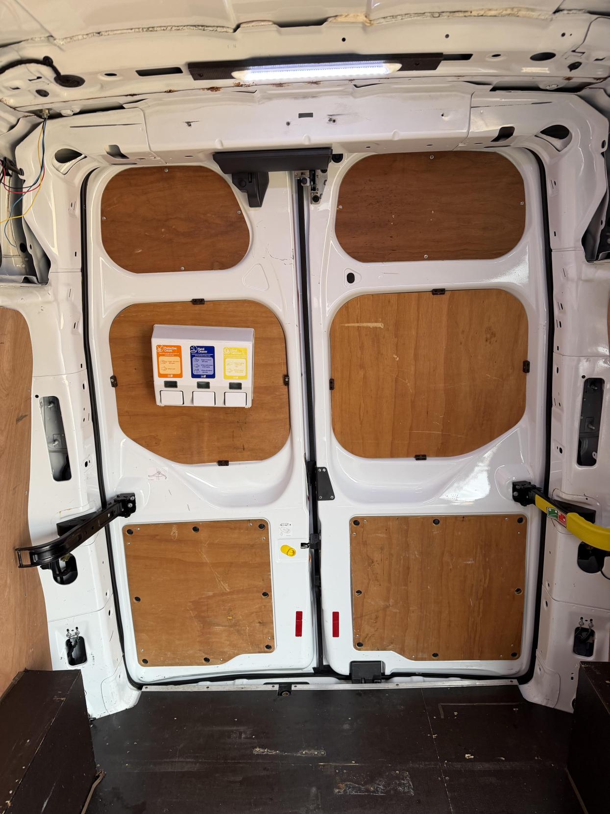 Used Ford Transit Custom 2015 for sale - 76306116: Photo 35