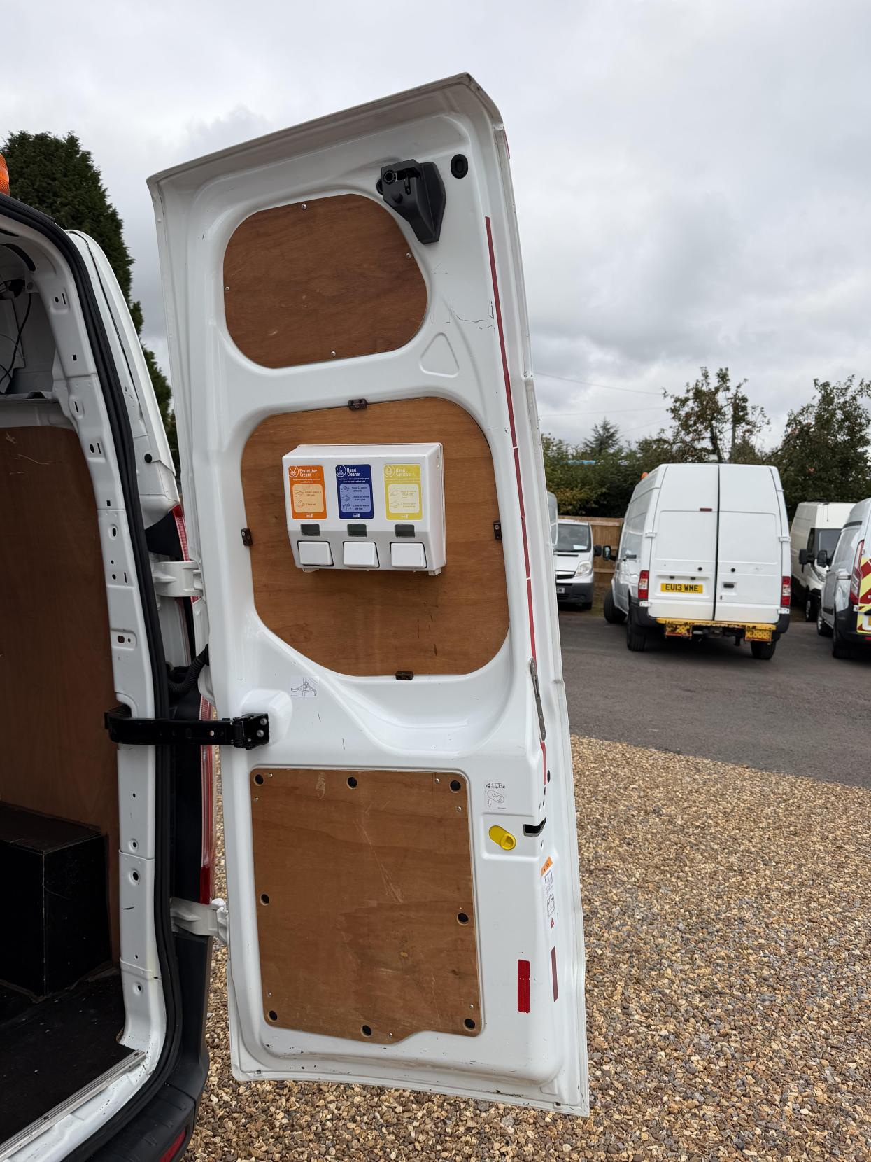 Used Ford Transit Custom 2015 for sale - 76306116: Photo 38