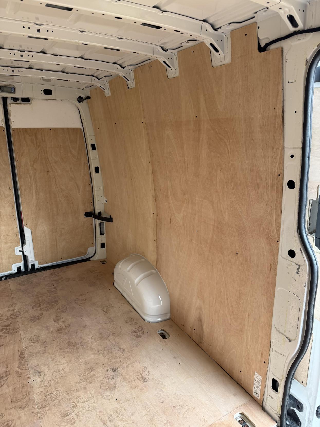 Used Volkswagen Crafter 2021 for sale - 77610713: Photo 38