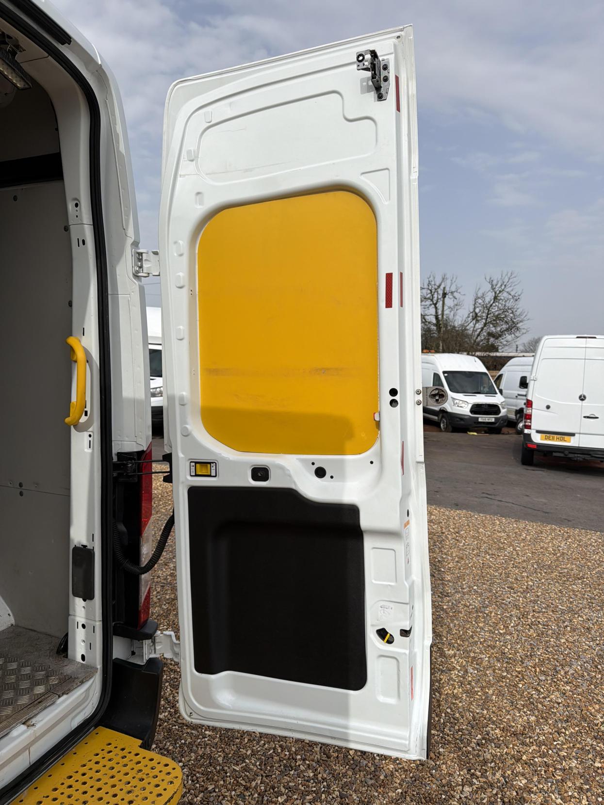 Used Ford Transit 2020 for sale - 77767148: Photo 46