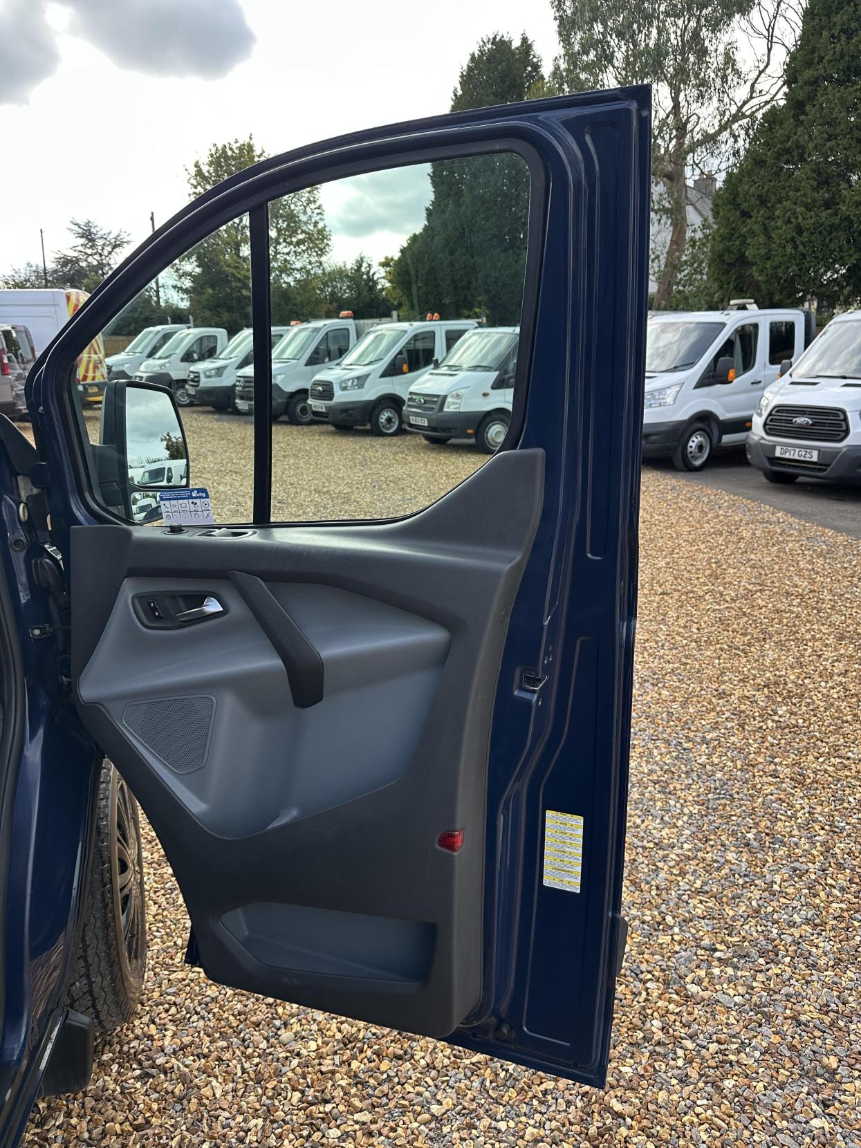 Used Ford Transit Custom 2013 for sale - 76024315: Photo 14