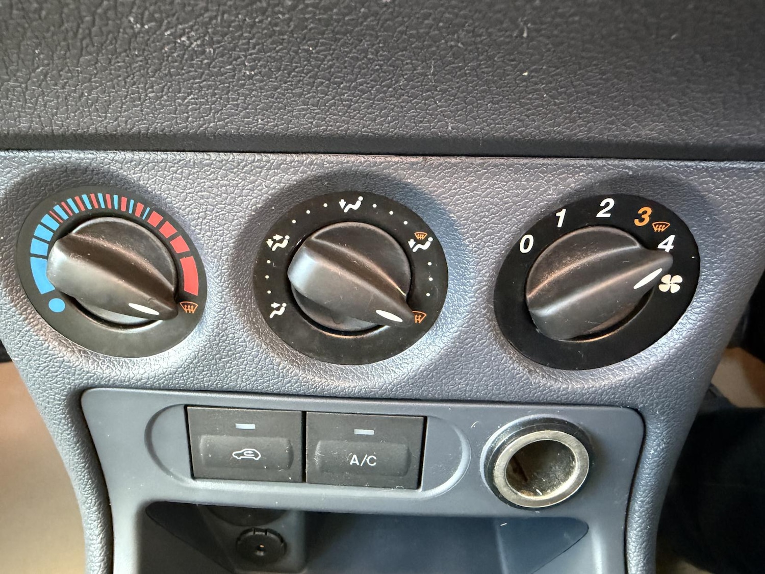 Used Ford Transit Connect 2012 for sale - 76643872: Photo 22