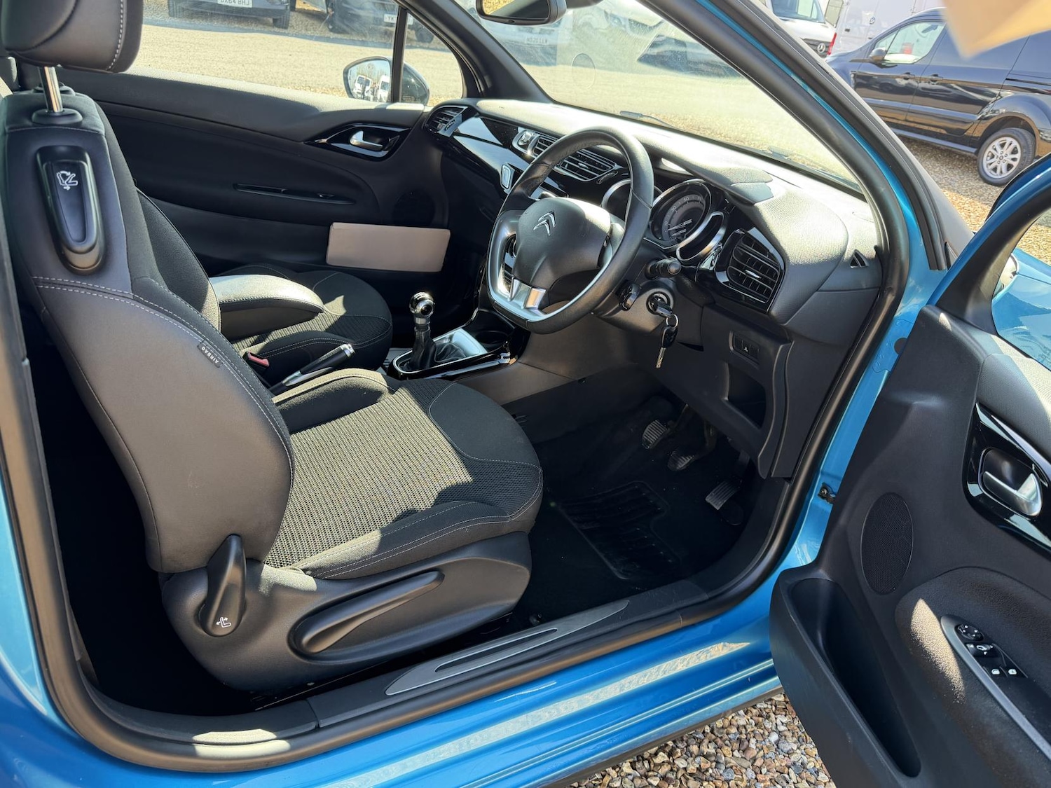 Used Citroen DS3 2013 for sale - 77975654: Photo 9