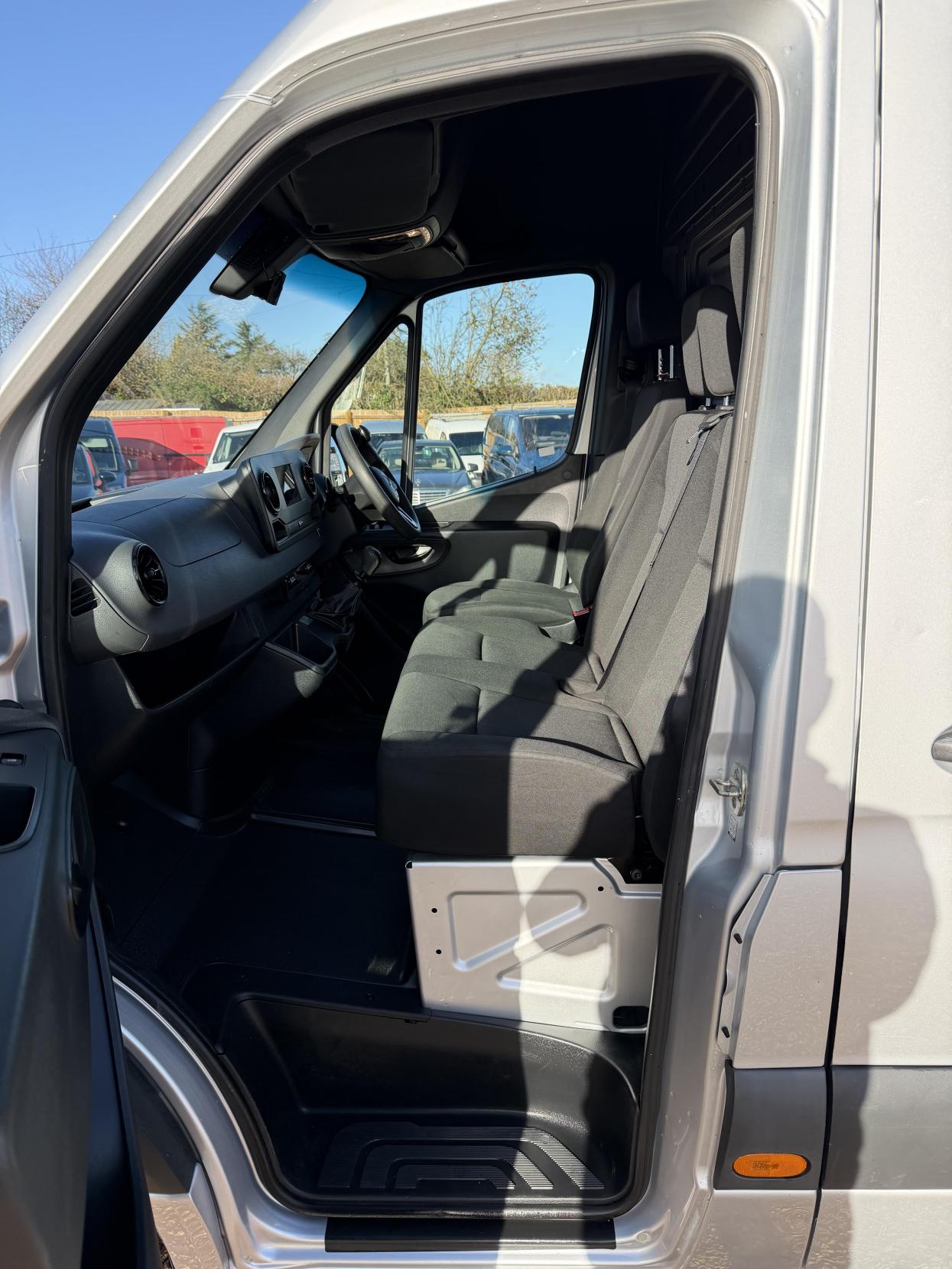 Used Mercedes-Benz Sprinter 2020 for sale - 76671045: Photo 16