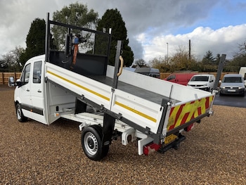 Used Mercedes-Benz Sprinter 2017 for sale - 76537000: Photo