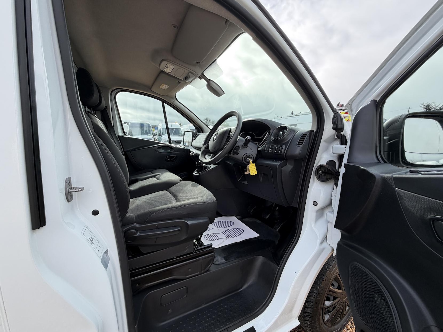 Used Renault Trafic 2021 for sale - 77630938: Photo 10