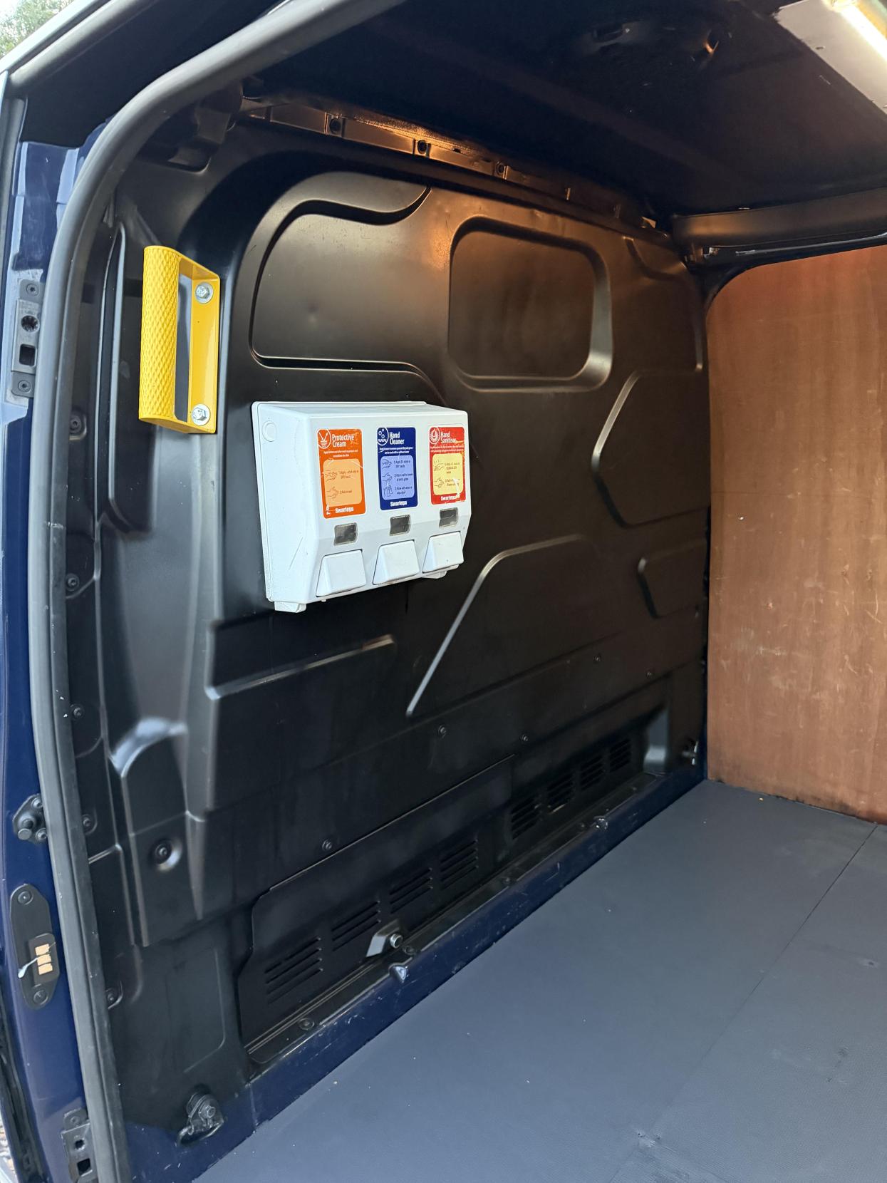 Used Ford Transit Custom 2013 for sale - 76521264: Photo 27