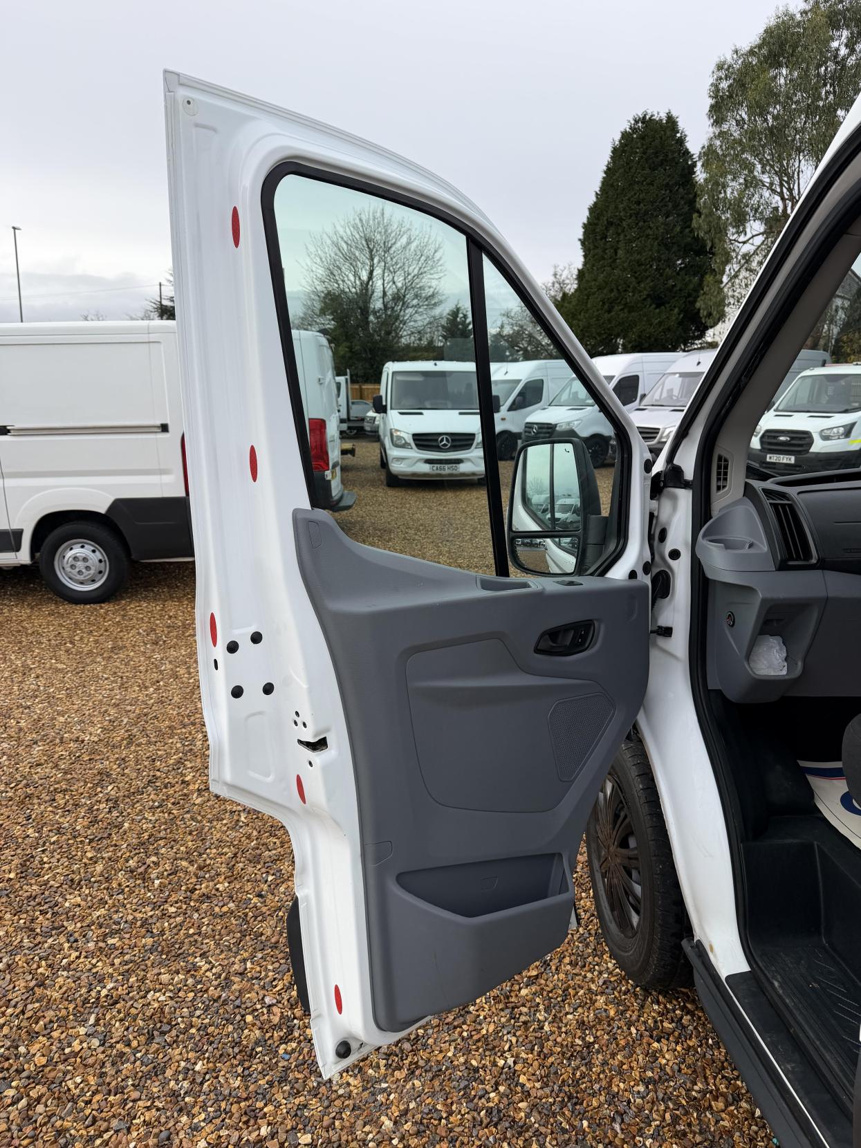 Used Ford Transit 2018 for sale - 76945838: Photo 15