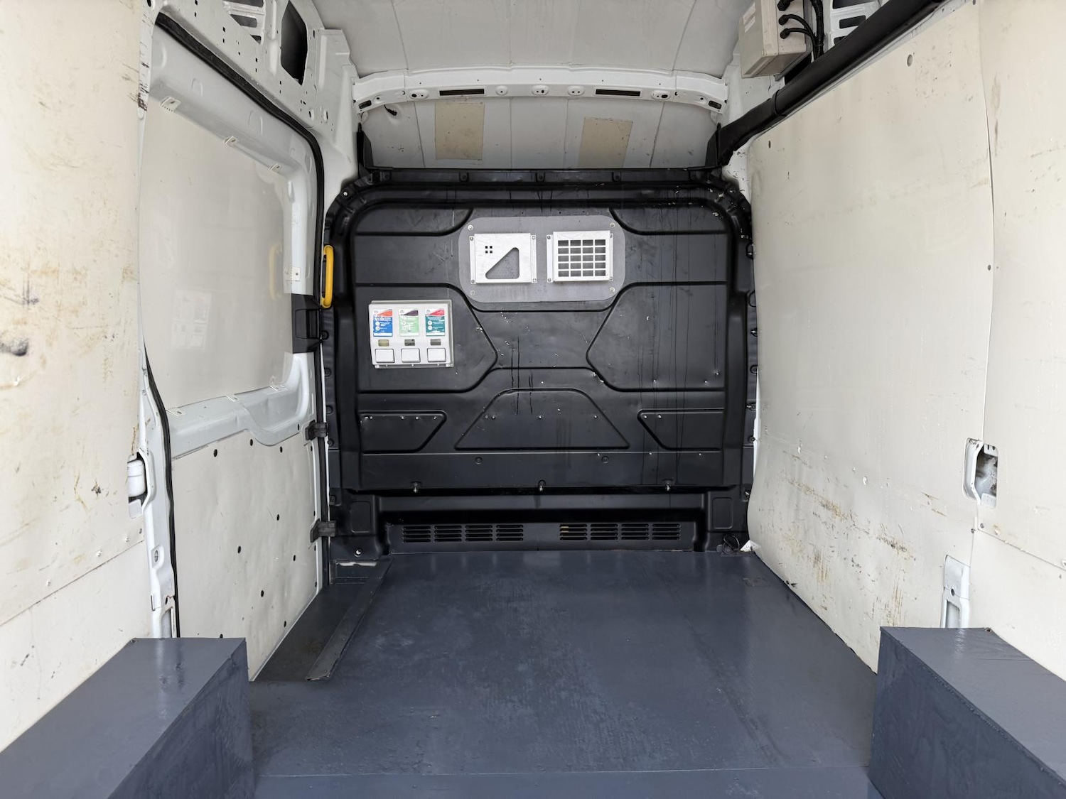 Used Ford Transit 2018 for sale - 76945838: Photo 44