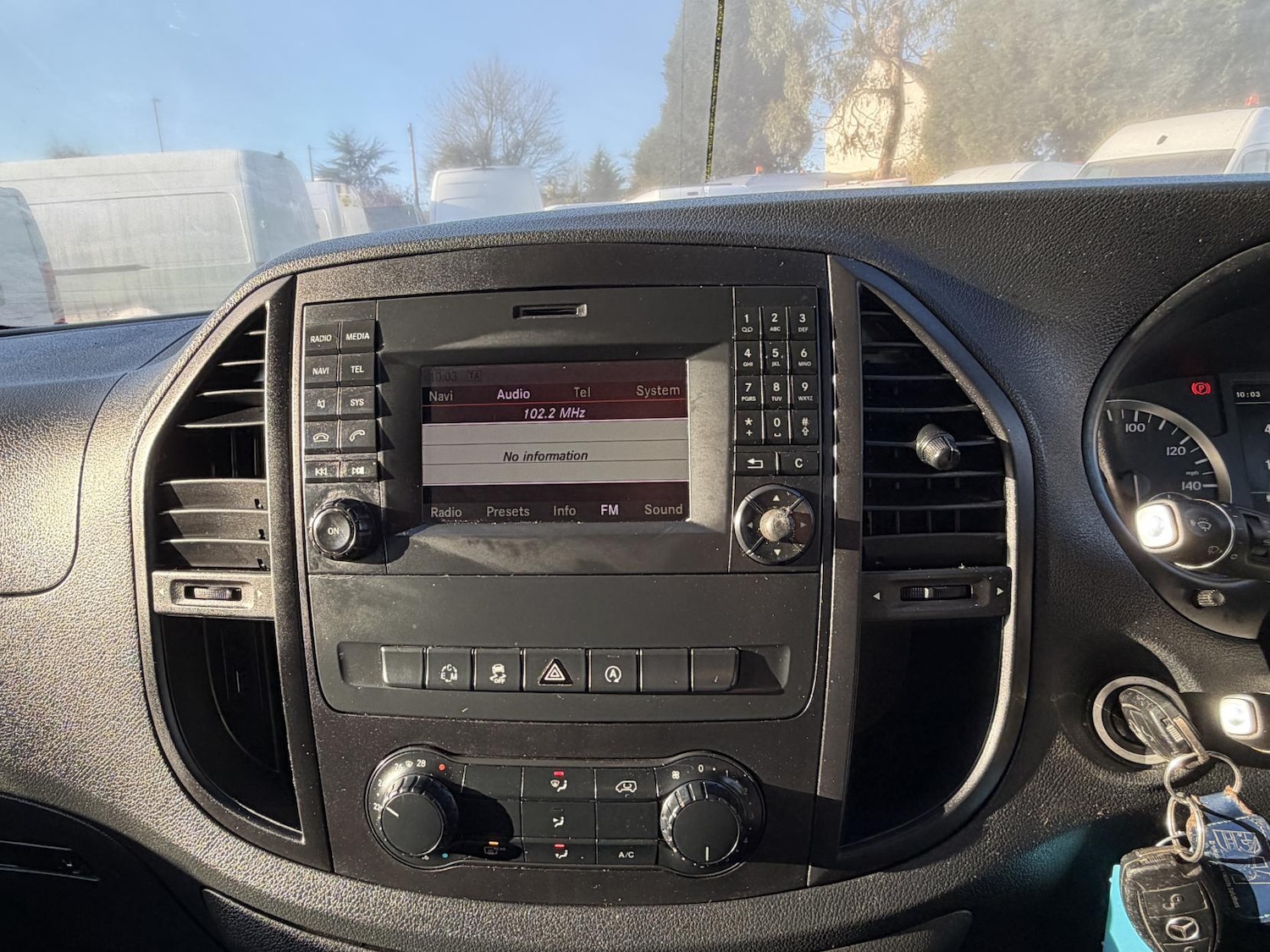 Used Mercedes-Benz Vito 2018 for sale - 76758206: Photo 12