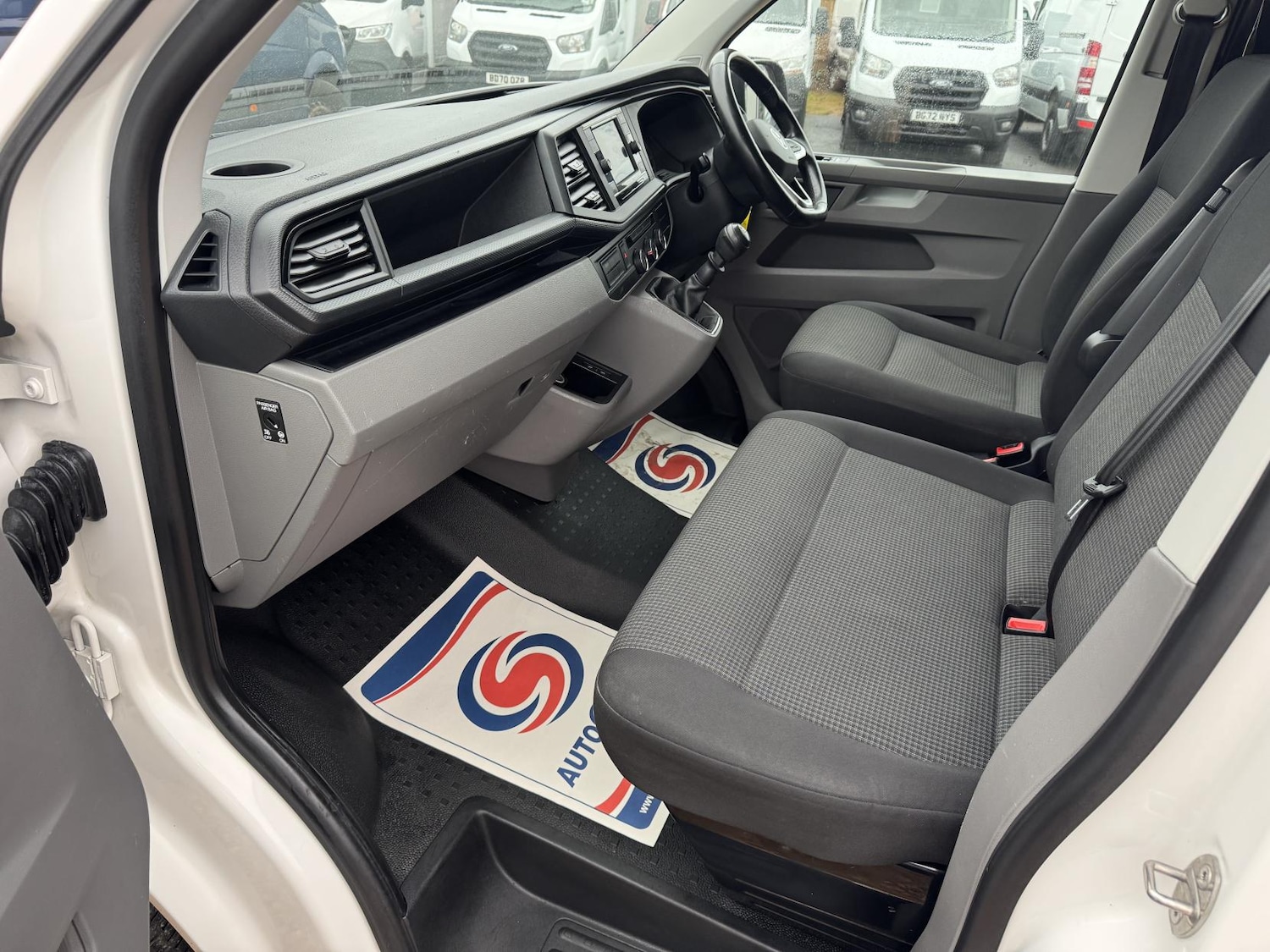 Used Volkswagen Transporter 2022 for sale - 77798714: Photo 7