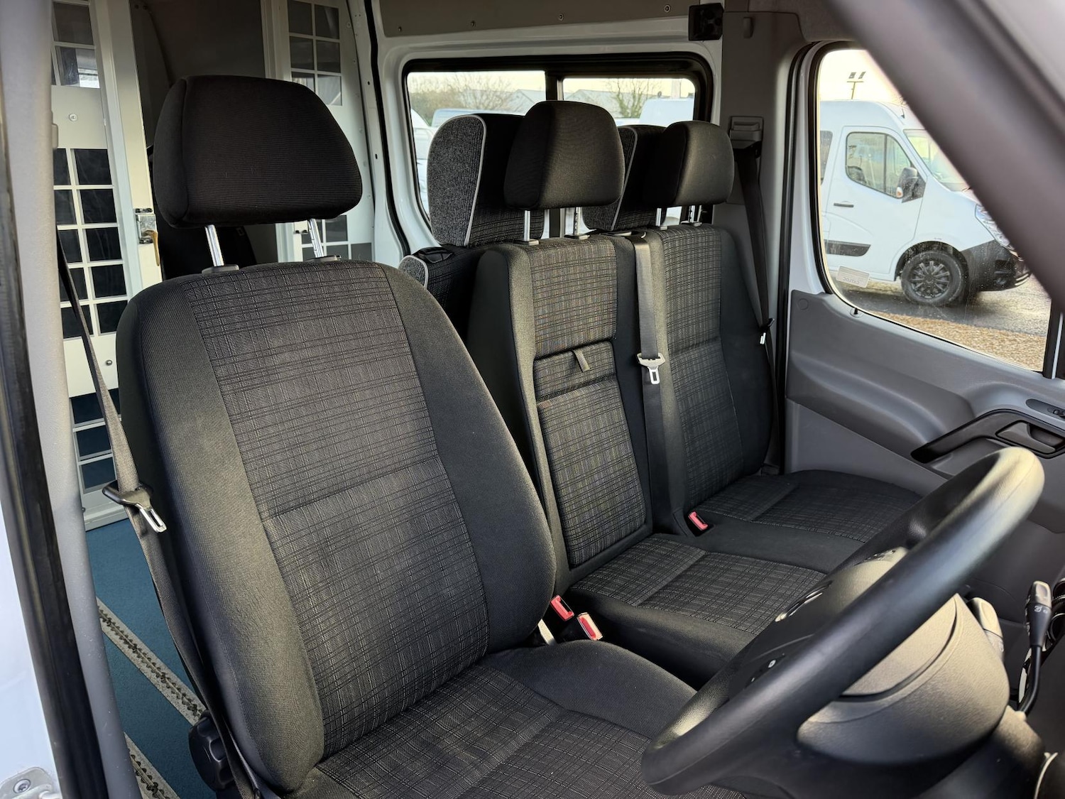 Used Mercedes-Benz Sprinter 2014 for sale - 76897357: Photo 11