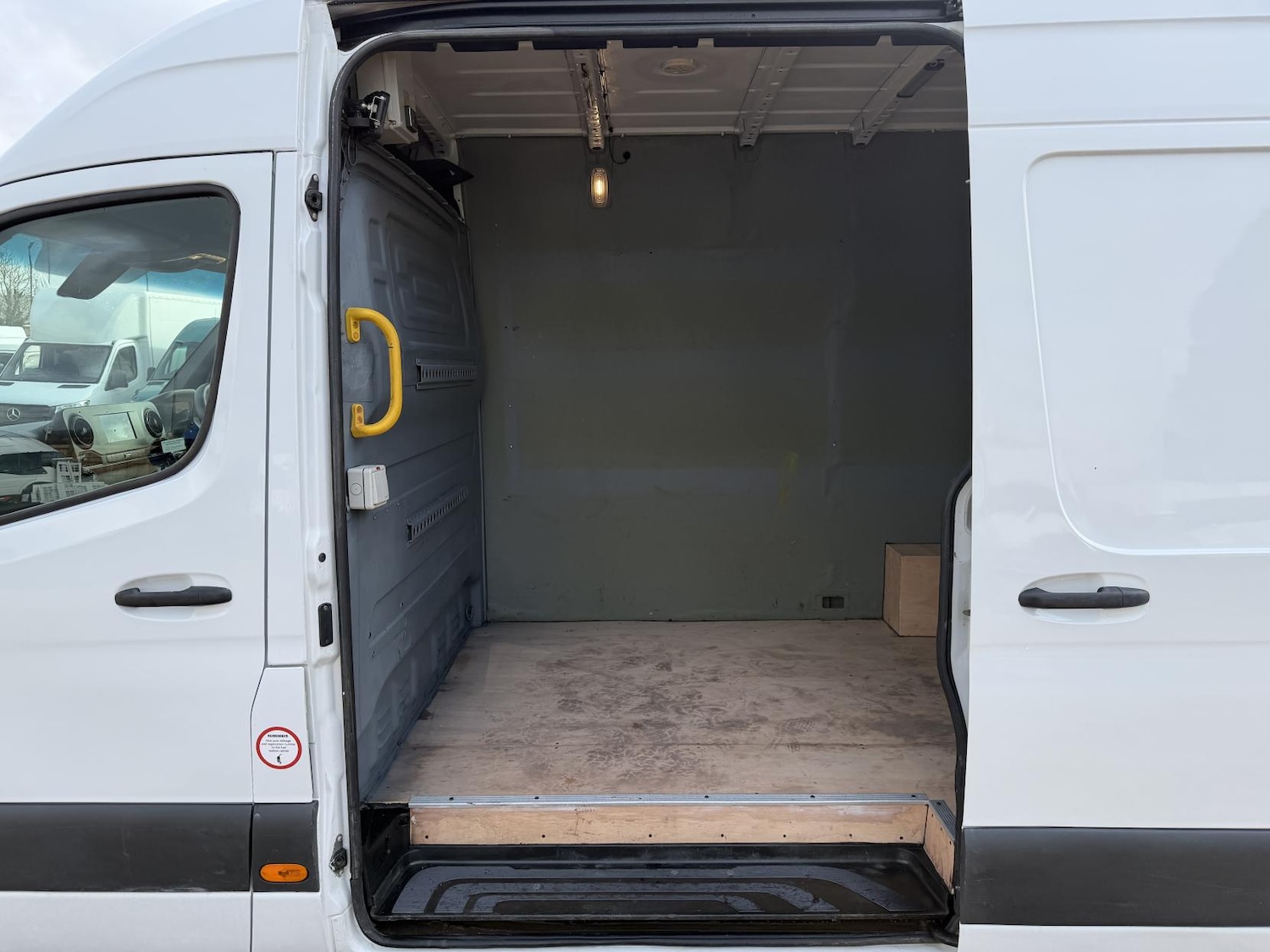 Used Mercedes-Benz Sprinter 2019 for sale - 77495154: Photo 27