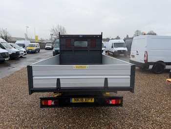 Used Nissan Cabstar 2018 for sale - 77395408: Photo