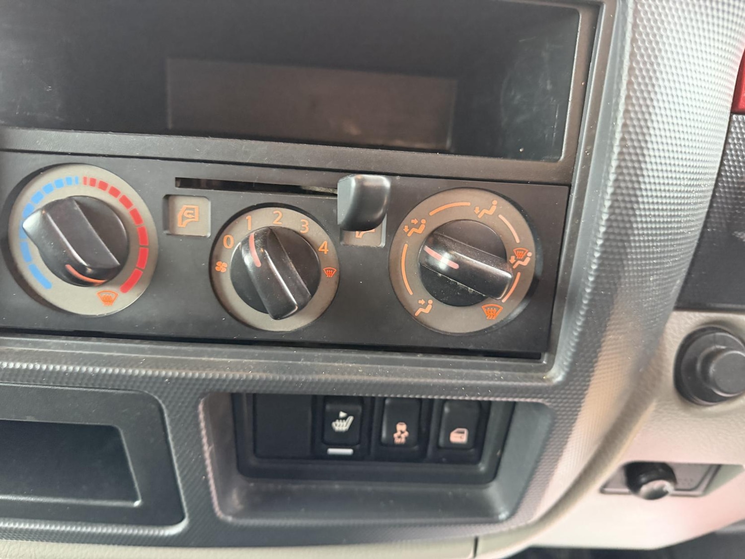 Used Nissan Cabstar 2018 for sale - 77395408: Photo 9