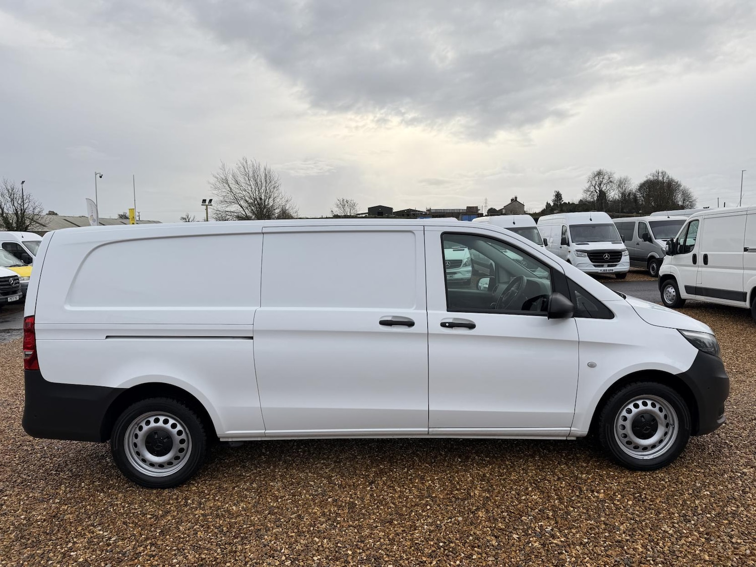 Used Mercedes-Benz Vito 2020 for sale - 76853542: Photo 10