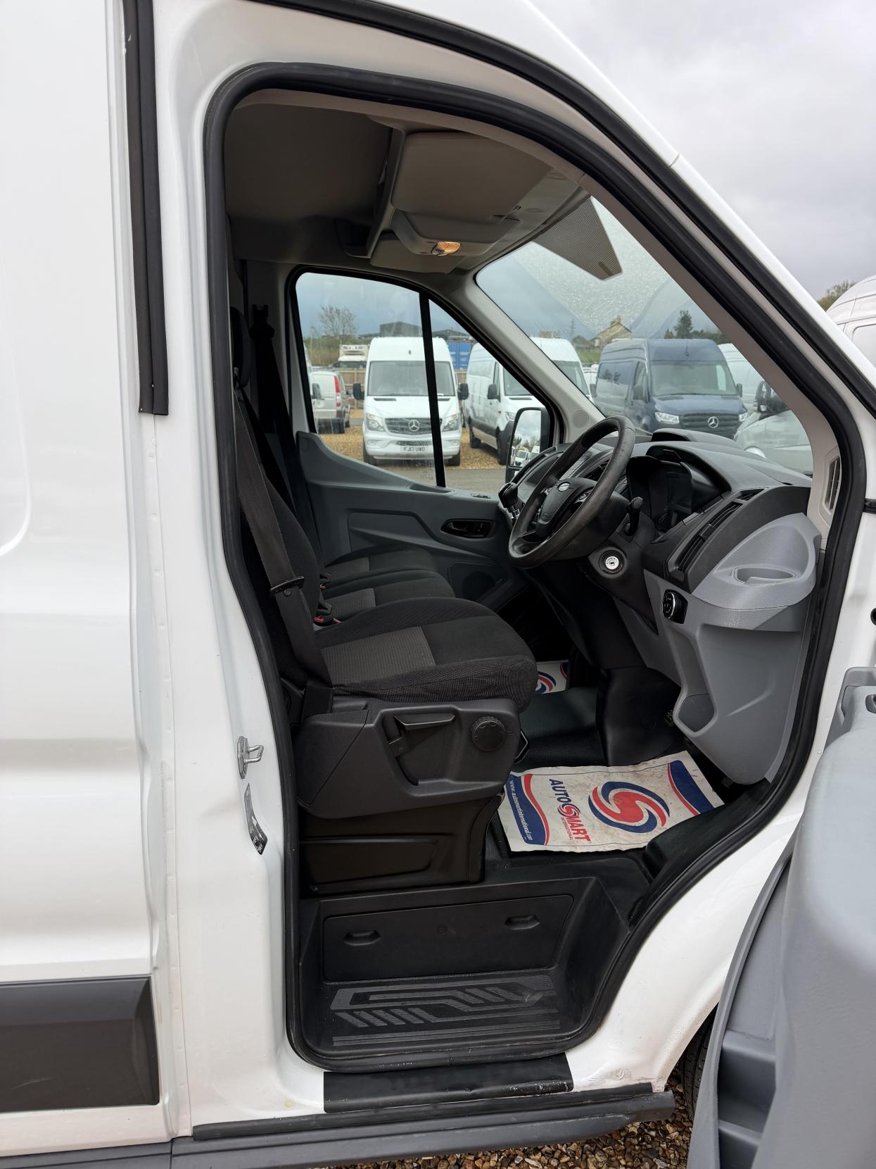 Used Ford Transit 2016 for sale - 76497776: Photo 14