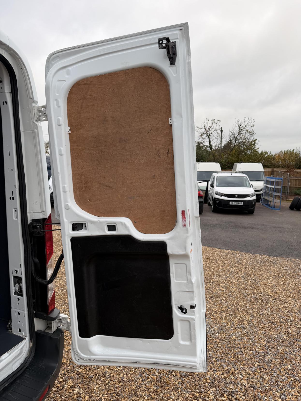 Used Ford Transit 2016 for sale - 76497776: Photo 33