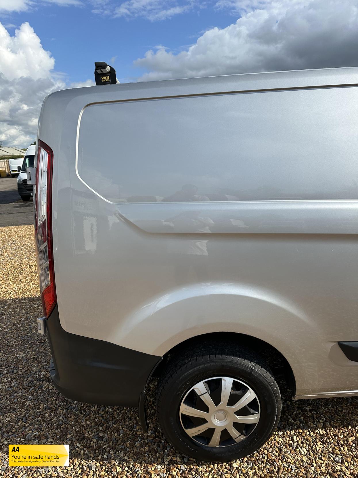 Used Ford Transit Custom 2016 for sale - 76374416: Photo 16