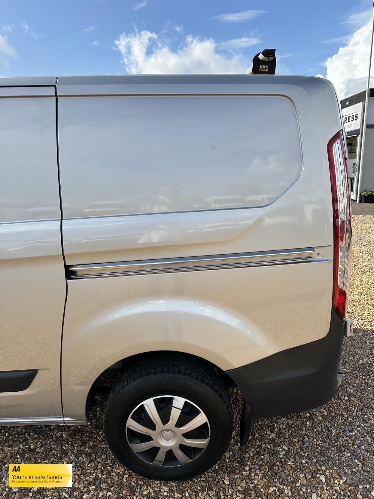 Used Ford Transit Custom 2016 for sale - 76374416: Photo 18