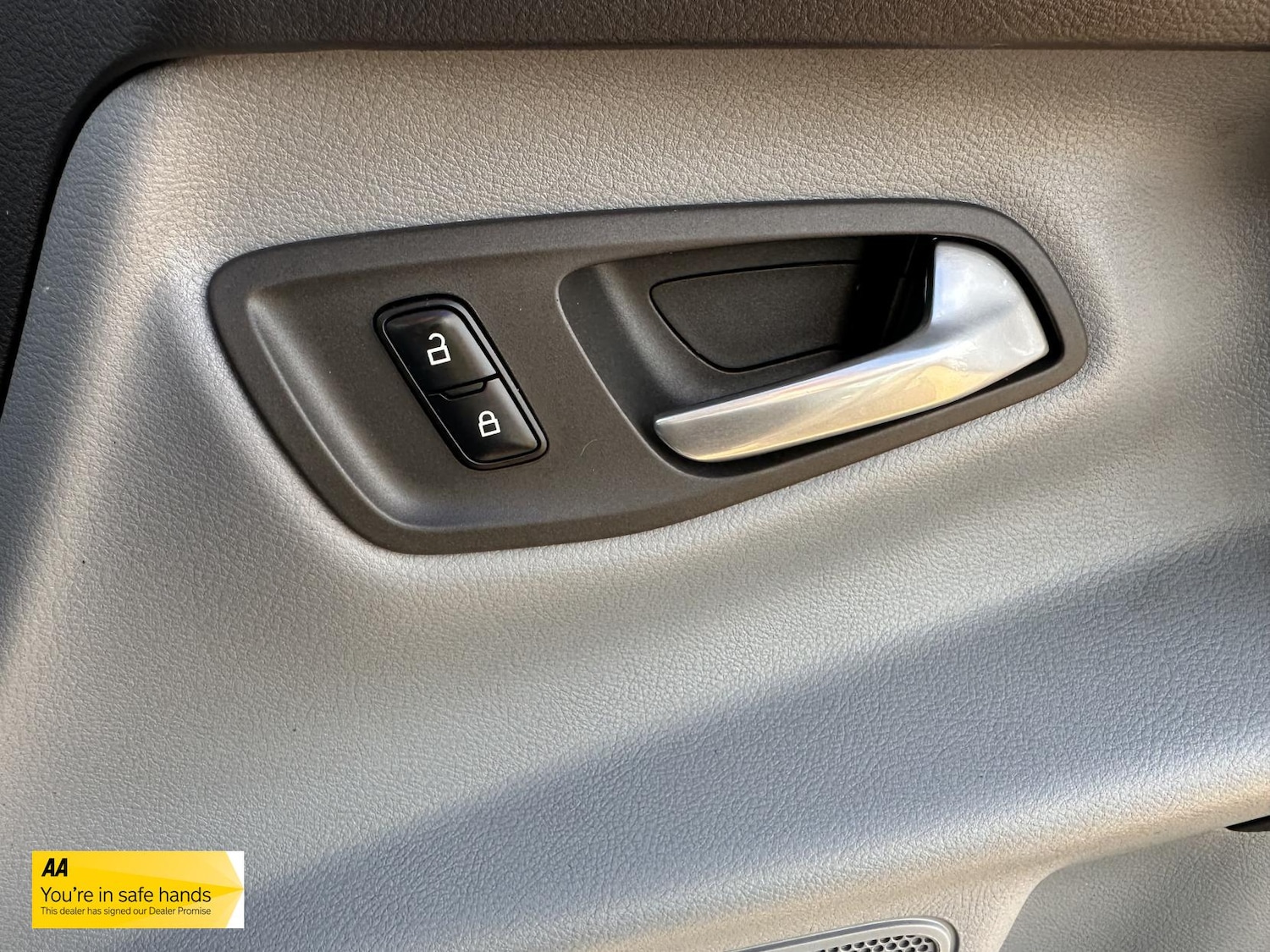 Used Ford Transit Custom 2016 for sale - 76374416: Photo 19