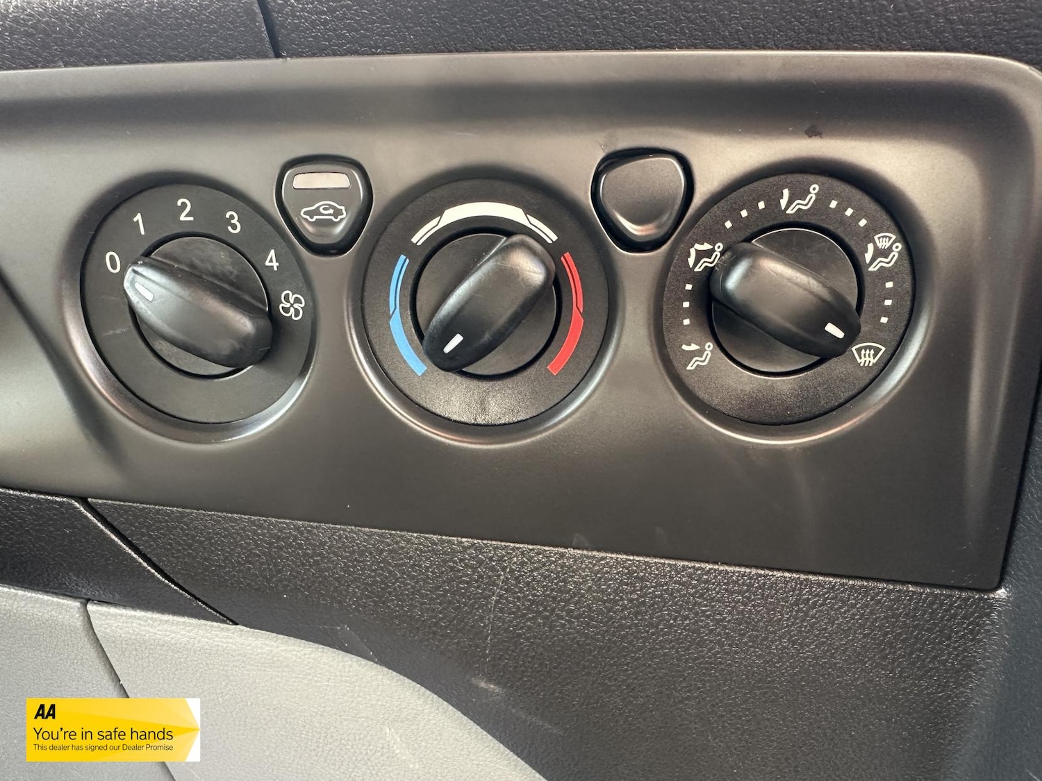 Used Ford Transit Custom 2016 for sale - 76374416: Photo 30