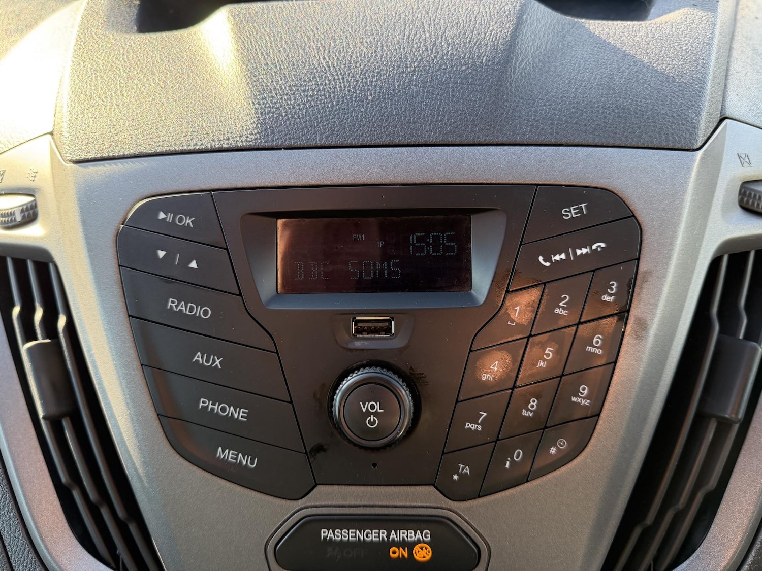 Used Ford Transit Custom 2015 for sale - 76660599: Photo 25